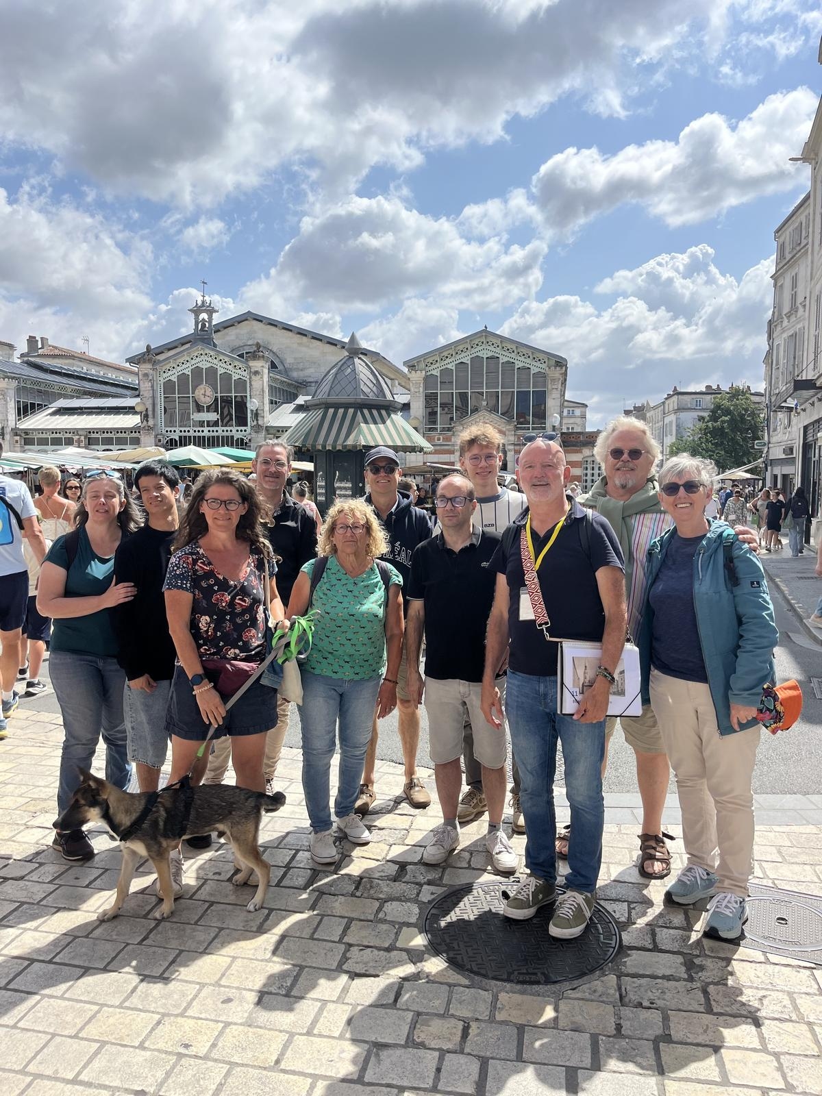 La Rochelle: Onderdompeling in de lokale geschiedenis door middel van gebarentaal