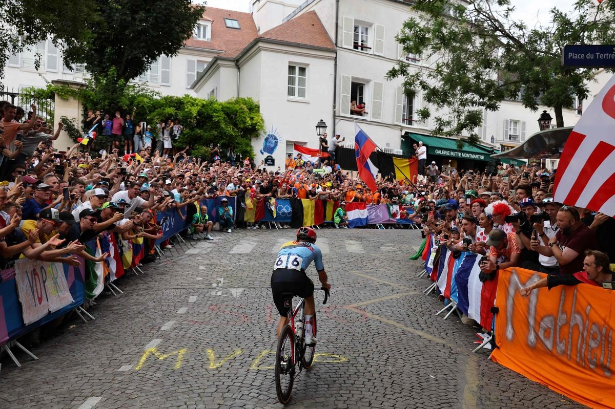 Tour de France in Montmartre: wedden op de Olympische terugkeer van de vlam