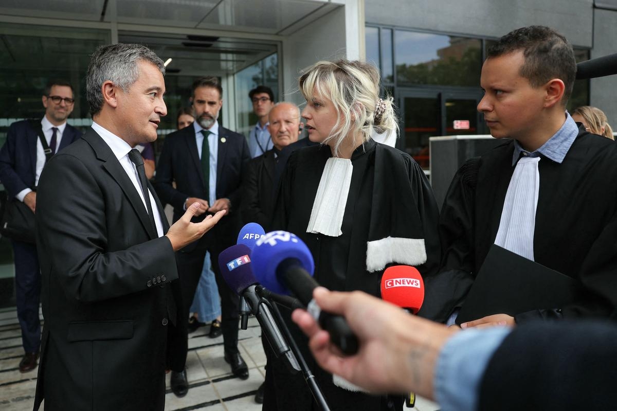 VIDEO. „Ich werde Ihnen nicht die Hand geben“: Spannungen am Gericht in Nanterre zwischen einem Anwalt und Gérald Darmanin