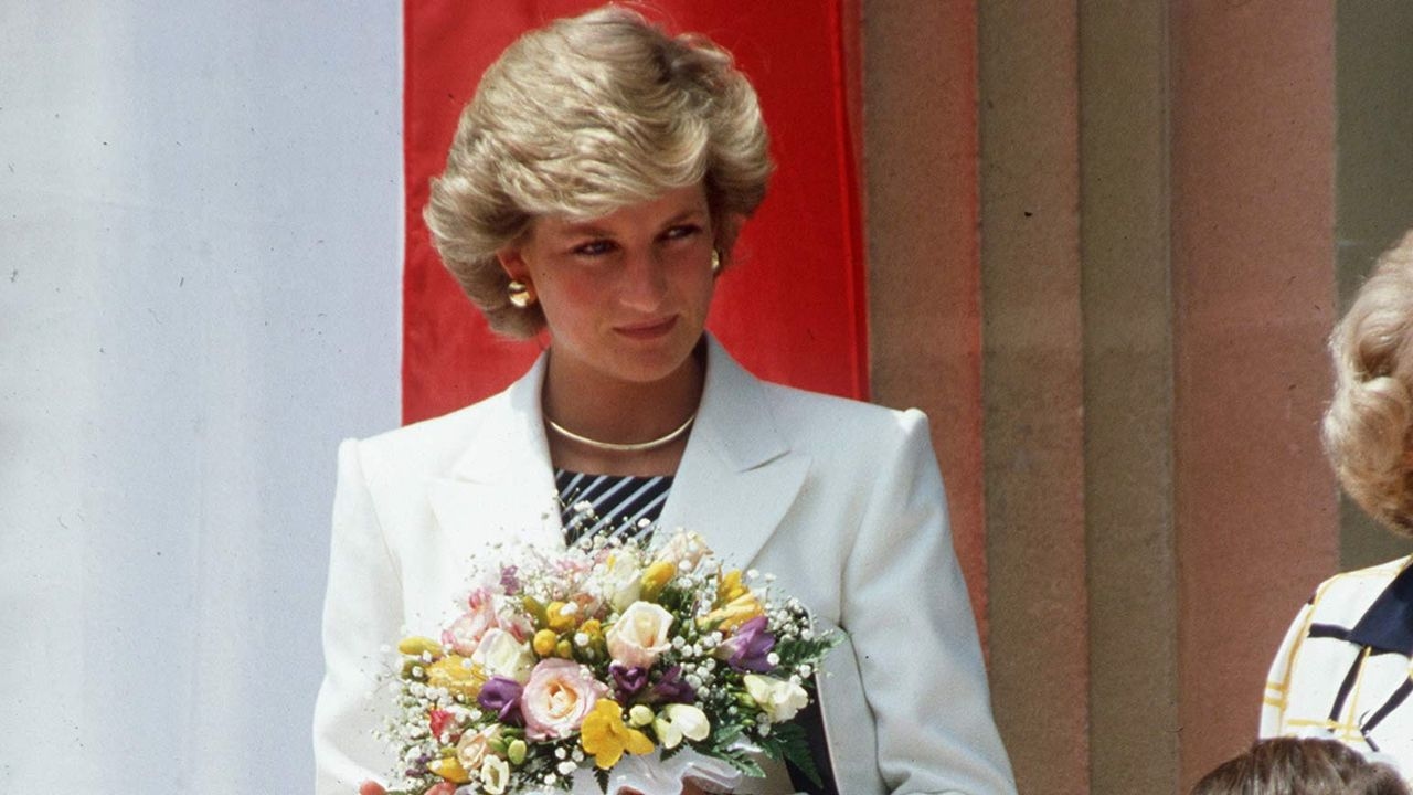 Princess Diana wore this playful skirt trend in Cannes in 1987 – which will be trendy in summer 2025