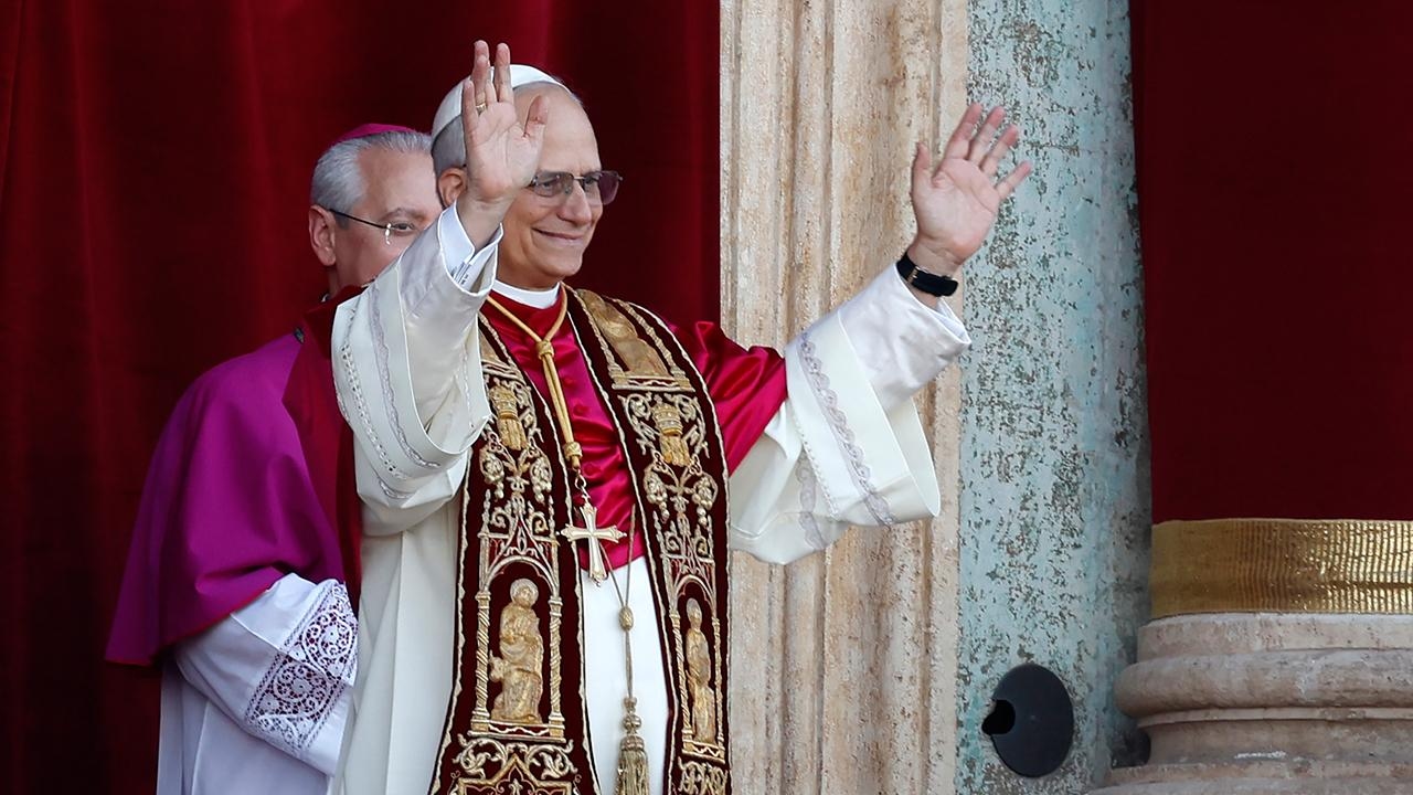 Autor: Gökhan Bacık | Papież okresu wewnątrzzachodnich debat i rewolucji sztucznej inteligencji: Leon XIV