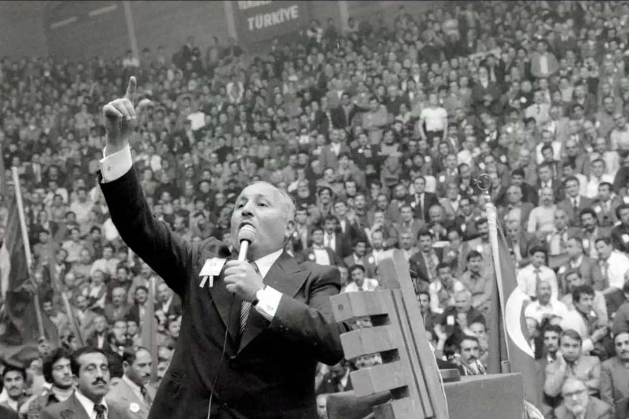 Ismail Fatih Ceylan escribió: Los tres jeques de Erbakan