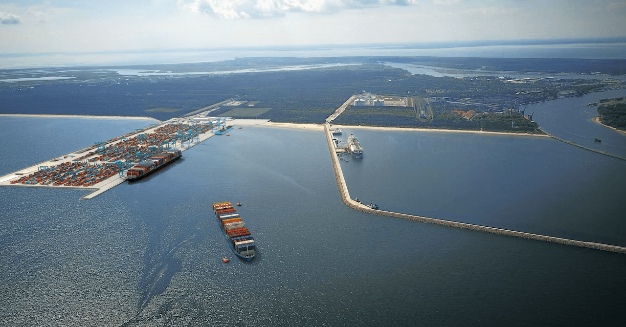 Desafio ambiental alemão ao porto de águas profundas planejado na Polônia é rejeitado