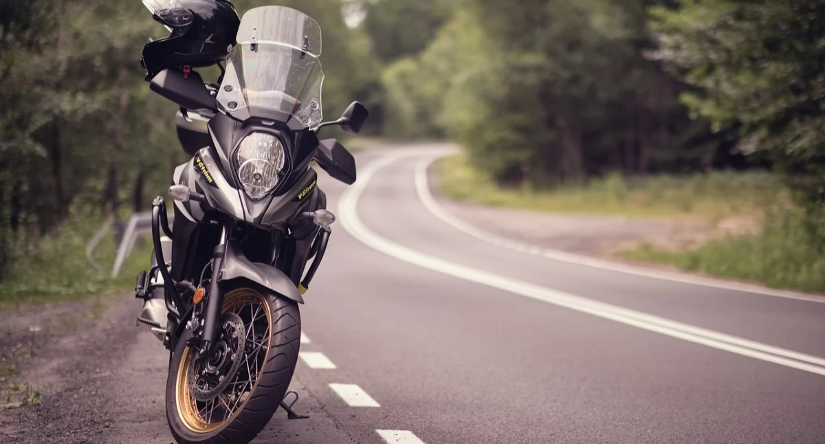 Accident in Domanowice. Motorcycle hit a pole
