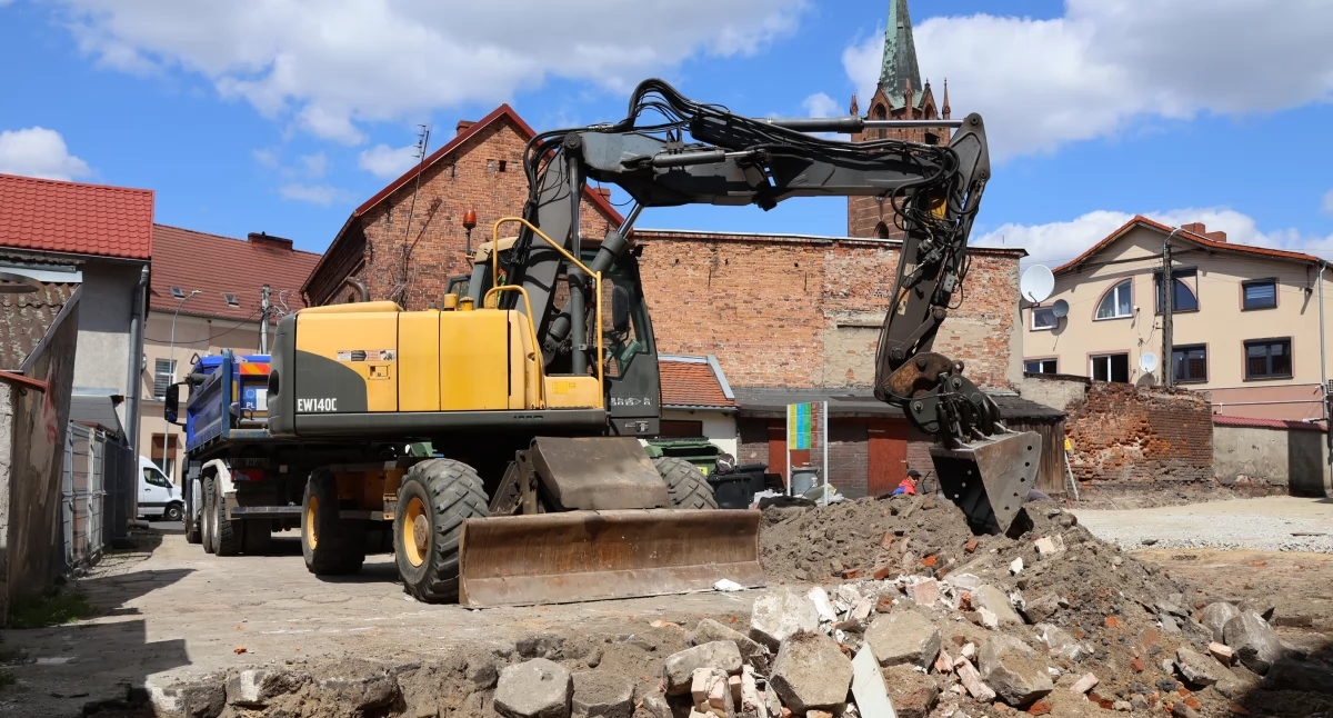Revitalization of city courtyards. The tender for the renovation of the next courtyards has been resolved.