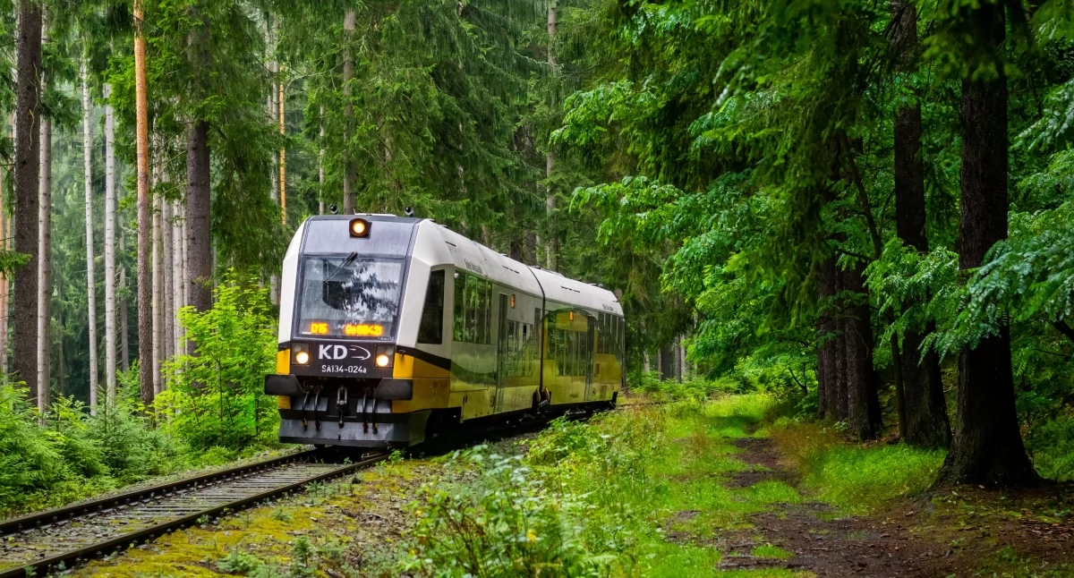 Karpacz returns to the rail map! As many as 14 pairs of trains on weekends and KD Retro on the route!