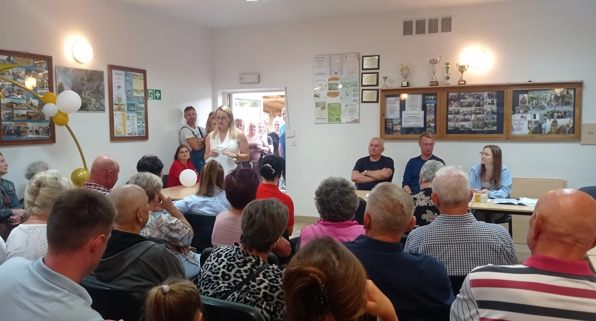 Era para ser Przylesie - mas Kałowice permanecerá