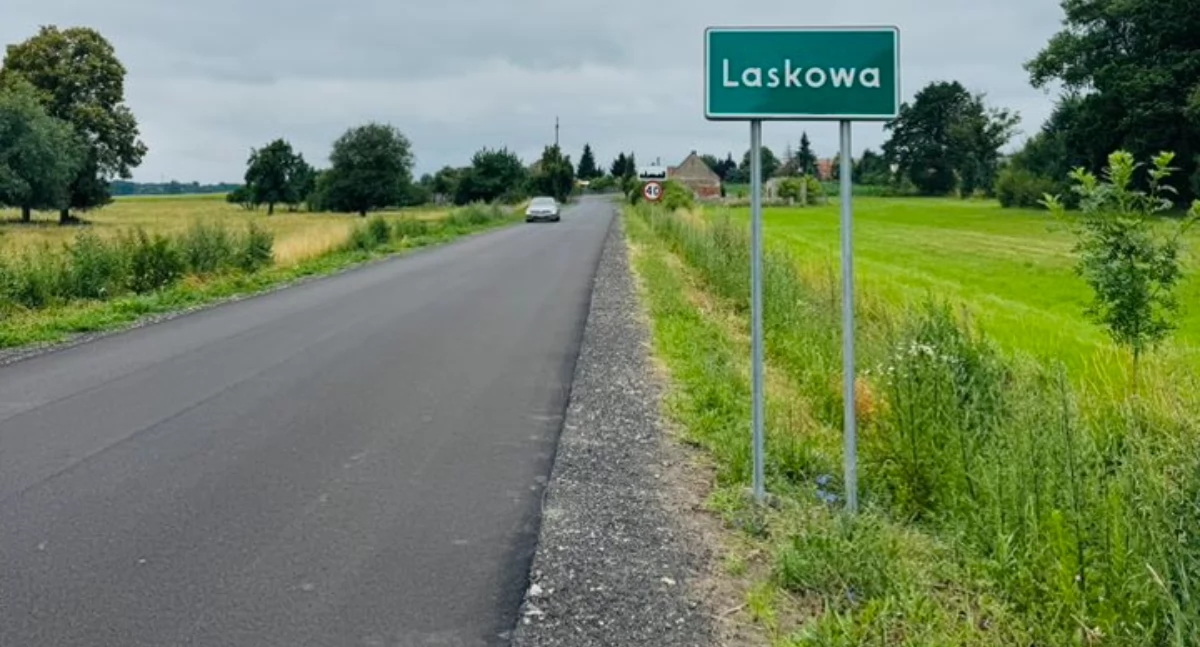 County road no. 1111D Laskowa-Korzeńsko