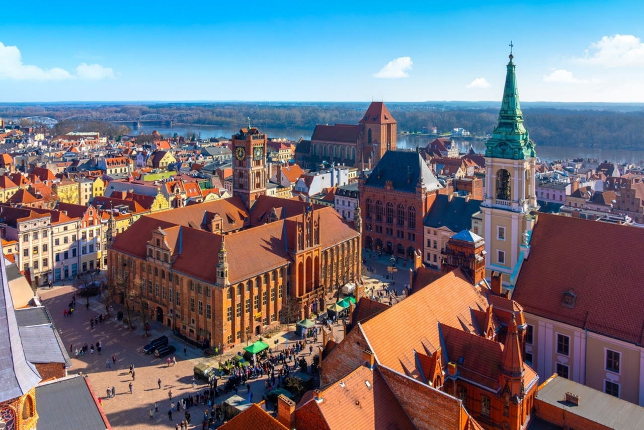 Five-digit salaries now in five Polish cities. Krakow pays the best