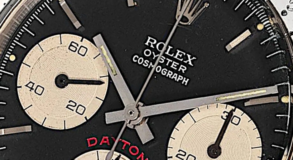 Un Rolex unico nel suo genere è arrivato sul mercato dei collezionisti. Un'auto svizzera unica con la Formula 1 sullo sfondo