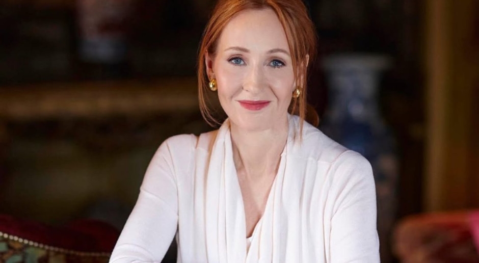 J.K. Rowling confessa cosa pensa del nuovo "Harry Potter". I fan sono indignati.