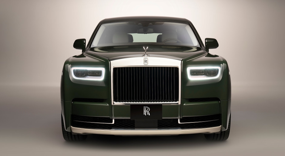 Ten nowy Rolls-Royce to samuraj na kołach. Powstał na specjalnego zamówienie japońskiego miliardera