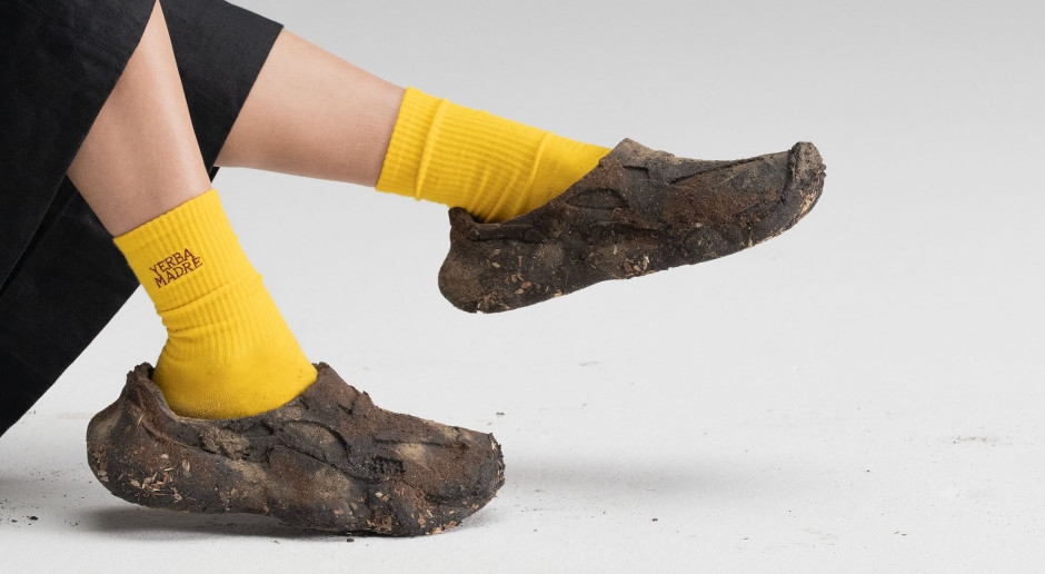 Stworzyli buty, które… mają się rozpaść. To nie kampania marketingowa, to misja