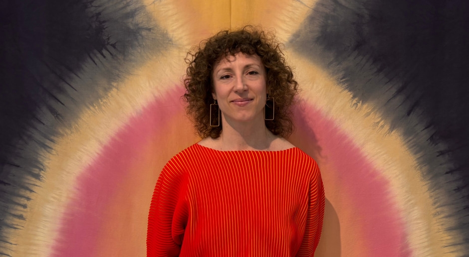 WELL ART - Ewelina Skowrońska: "Bitkileri kumaşa batırıyorum. Simya gibi."