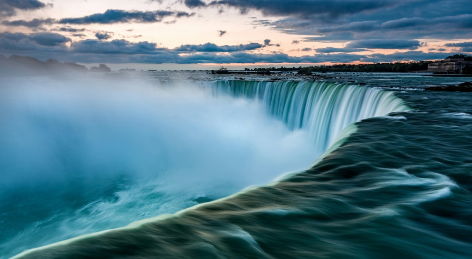Uma nova atração turística nas Cataratas do Niágara. Os turistas farão fila.