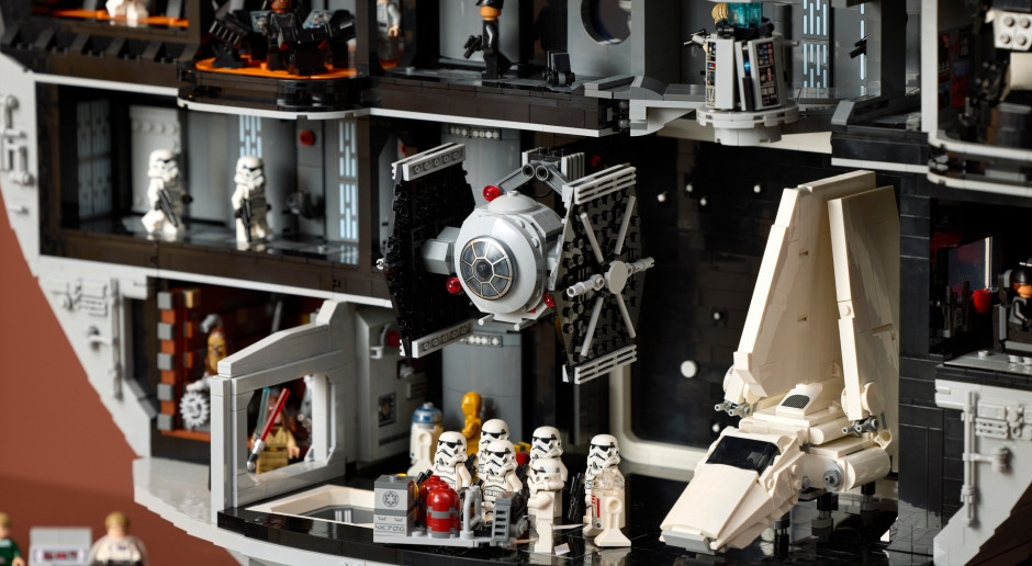 Aqui está um novo conjunto espacial da Lego. E o preço também é astronômico.