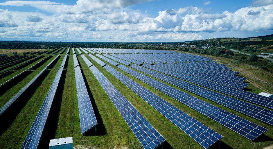 Het brandt, is schadelijk voor gewassen en mensen? De hele waarheid over fotovoltaïsche energie