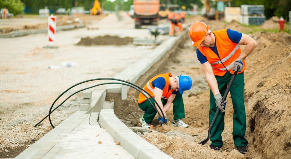 Local governments will implement more investments without tenders. There are great hopes, but also fears
