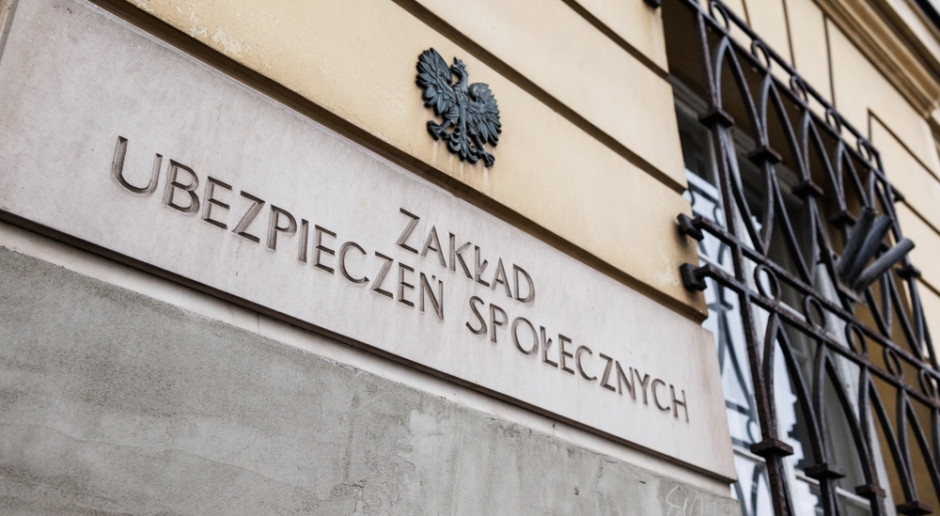 ZUS potrebbe non accettare la domanda. Dopo il 30 giugno, la data successiva per il pagamento di 800 dollari o più