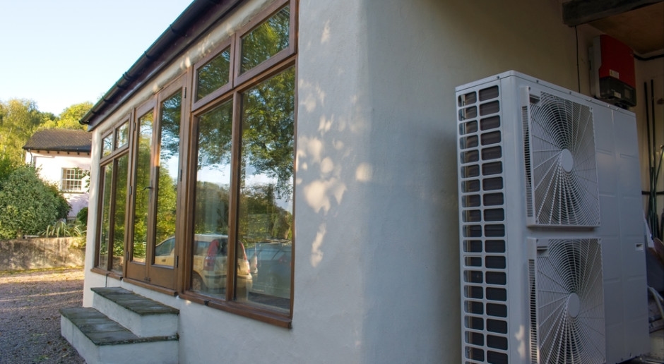 Het ministerie overweegt ondersteuning voor eigenaren van warmtepompen. Dit creëert ruimte voor verandering.