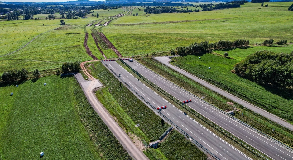 A key expressway into the middle of nowhere. Hopes were high, but there's a problem.