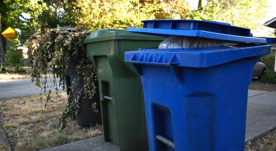 A new garbage collection fee model will be in effect from January 1, 2026. Residents must submit declarations