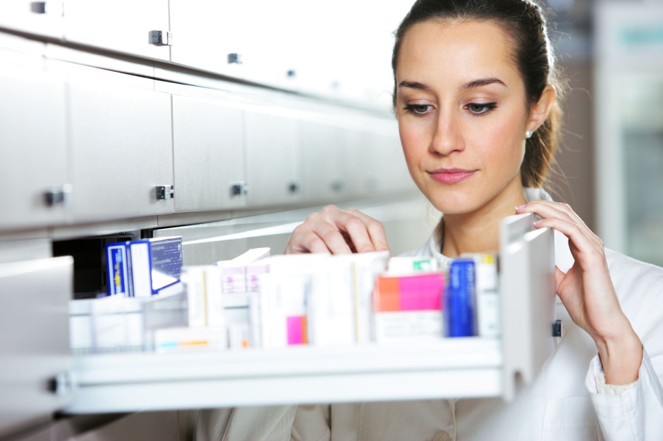 7 veces más lento. Enormes diferencias en el acceso a nuevos medicamentos en Europa. Las empresas también son responsables