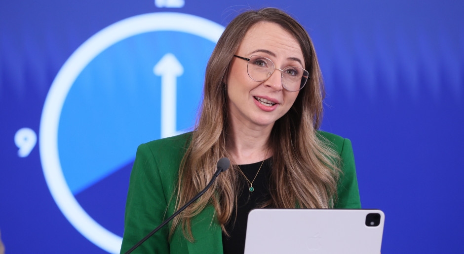 Blisko 2 mln Polaków zyska od stycznia 2026 roku. MRPiPS zapowiedziało ważne zmiany