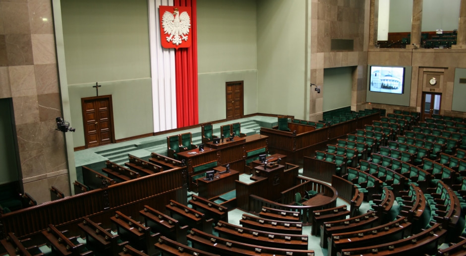 Doktorlara maaş zamları, hemşirelik mesleğinin geleceği, Ulusal Kardiyoloji Ağı. Sejm işe geri dönüyor