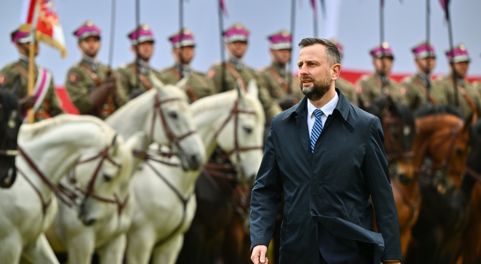 3000 PLN del ejército para graduados de secundaria cada mes. El plazo de solicitud cierra el 31 de agosto.
