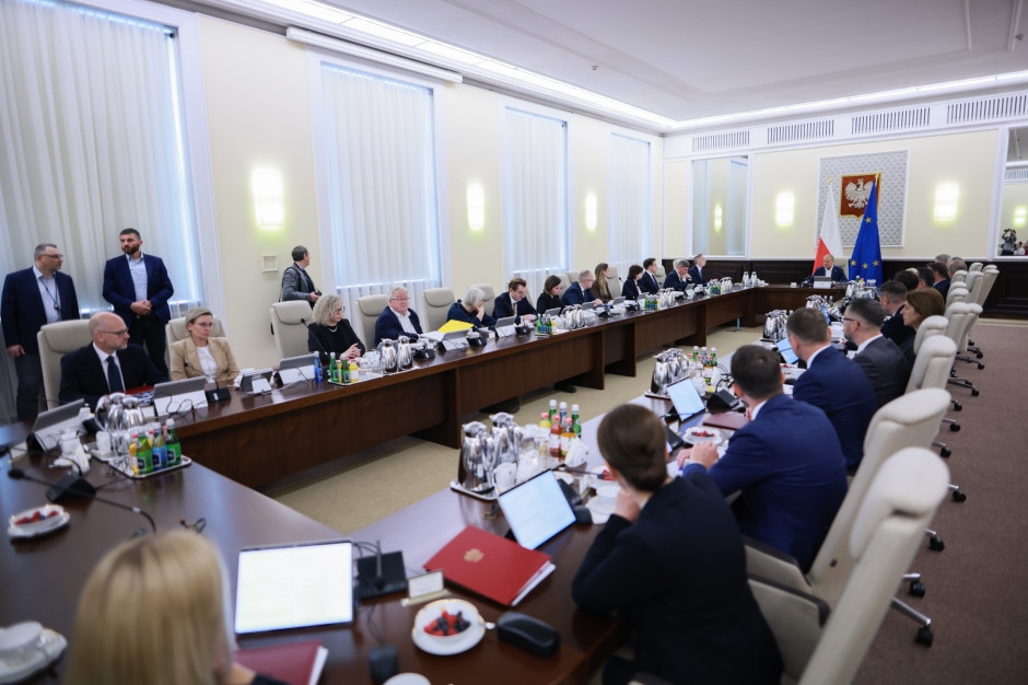 Sono 86 PLN, dovrebbero essere 225 PLN. Ci saranno cambiamenti nei pagamenti