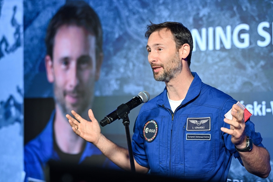 Musk-Trump conflict with "cosmic" effect. What about the Polish astronaut's mission?