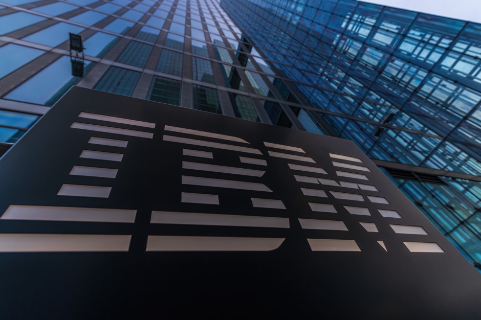 IBM se centra en la IA simplificada y presenta nuevos chips y servidores