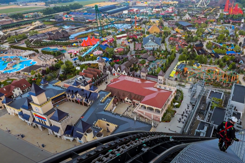 Over two million guests, the fastest roller coaster, and modern service. This is how technology supports Energylandia.