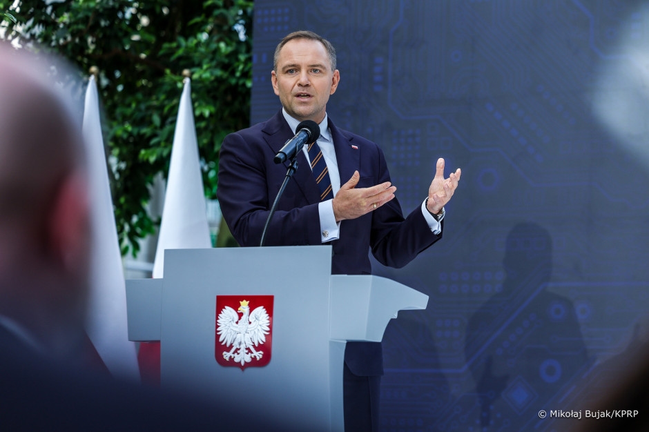 Prezydent chce kontrolować, jak rząd wydaje 5 mld zł