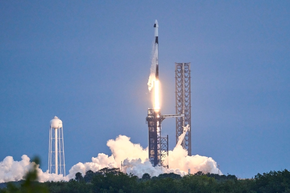 SpaceX quer comprar frequências de telecomunicações por US$ 17 bilhões