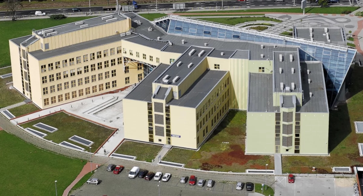 PAP e Università di Scienze Mediche di Poznań insieme per la scienza: lotta alla disinformazione e divulgazione della ricerca