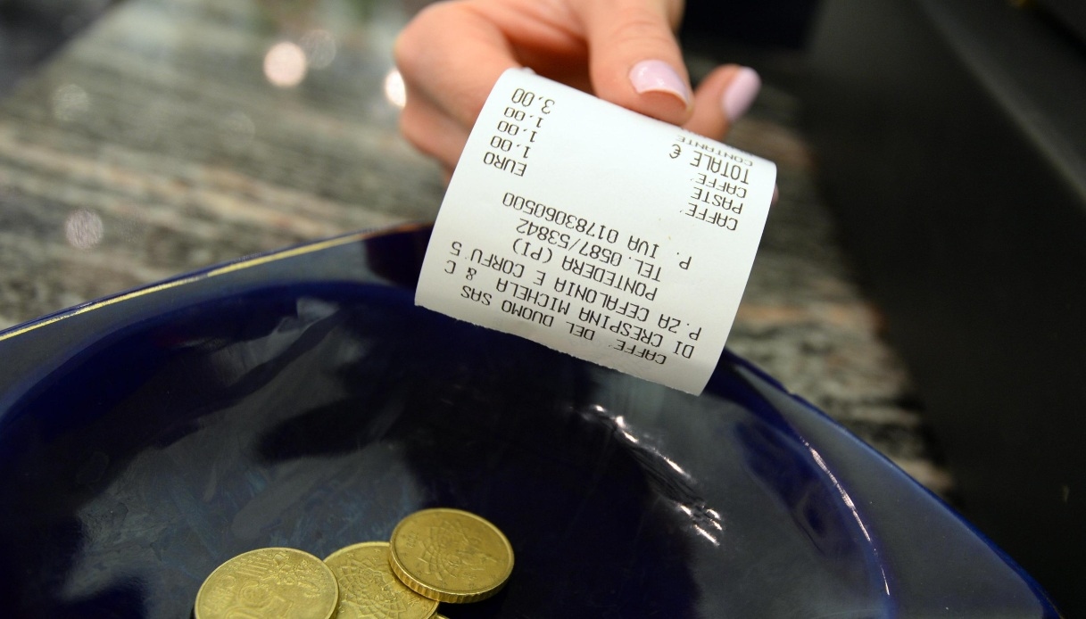 Adeus recibos de papel, a data definitiva da proibição