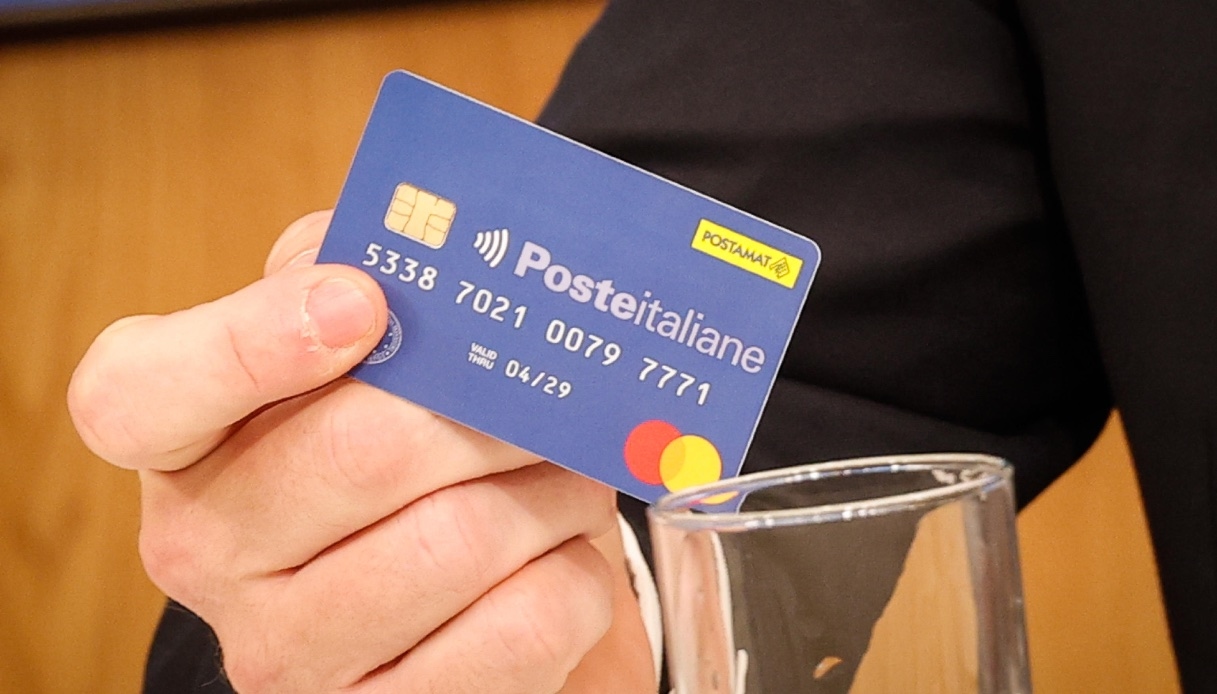 Eine Ihnen gewidmete Karte, wenn sie eintrifft: Die Regeln für den 500-Euro-Bonus ändern sich.