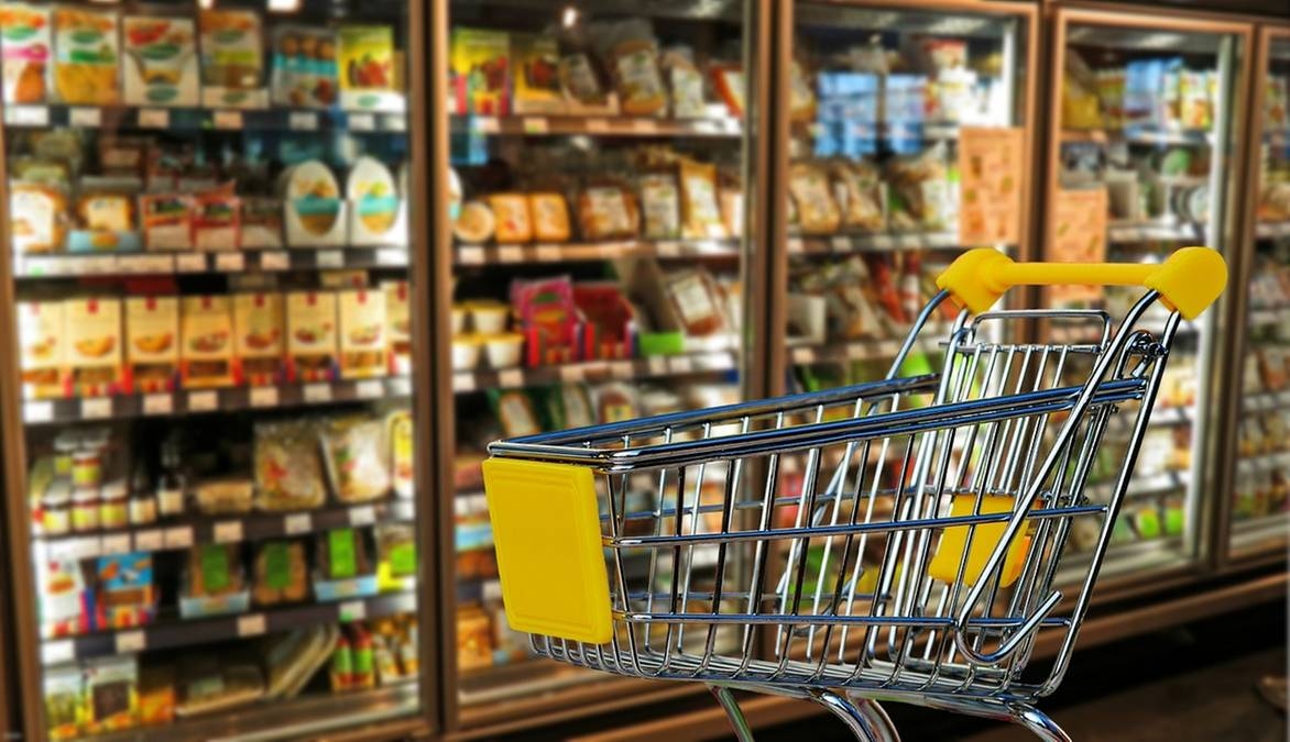 Ils ont découvert des centaines de produits périmés. Ils ont appelé la police à Biedronka