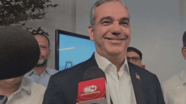 Le président espère que le pape Léon XIV visitera la République dominicaine.