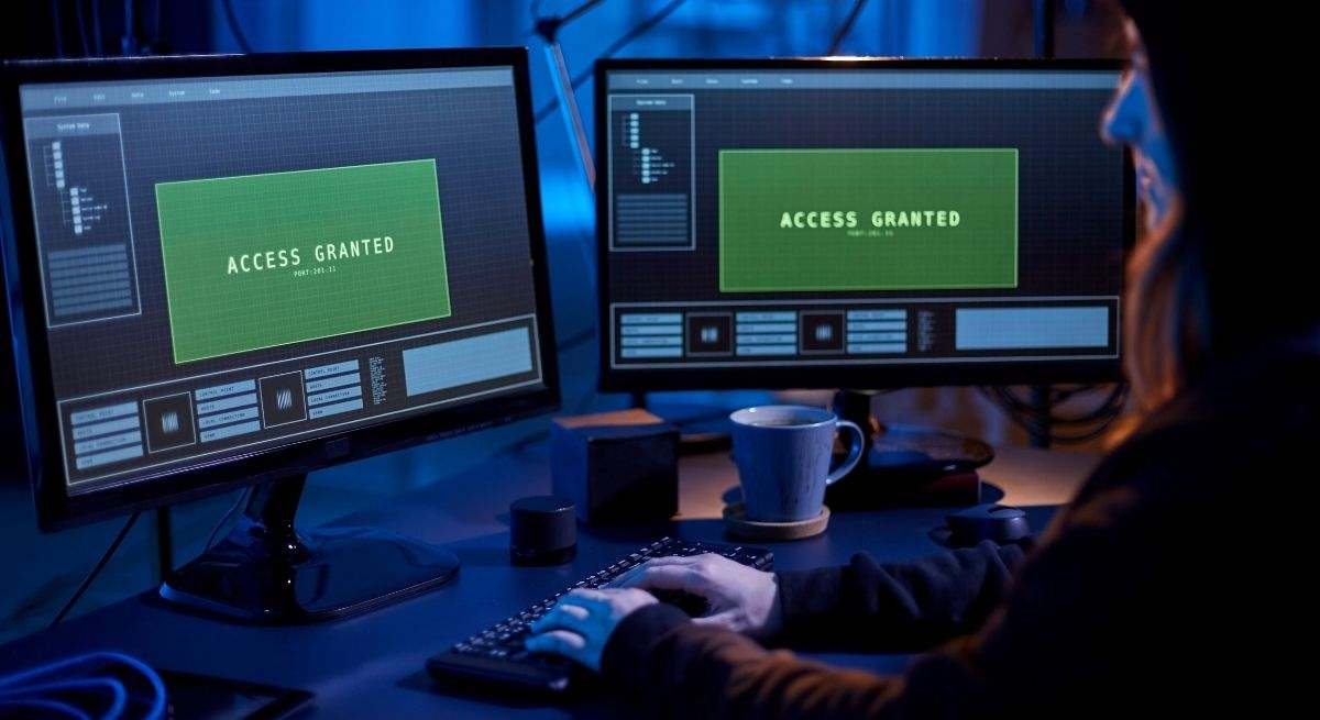 Forscher warnen die Öffentlichkeit: „Cyberkriminelle können die Heizung Ihres Hauses einschalten, unbemerkt Videos aufnehmen und sogar Ihre Fenster öffnen.“