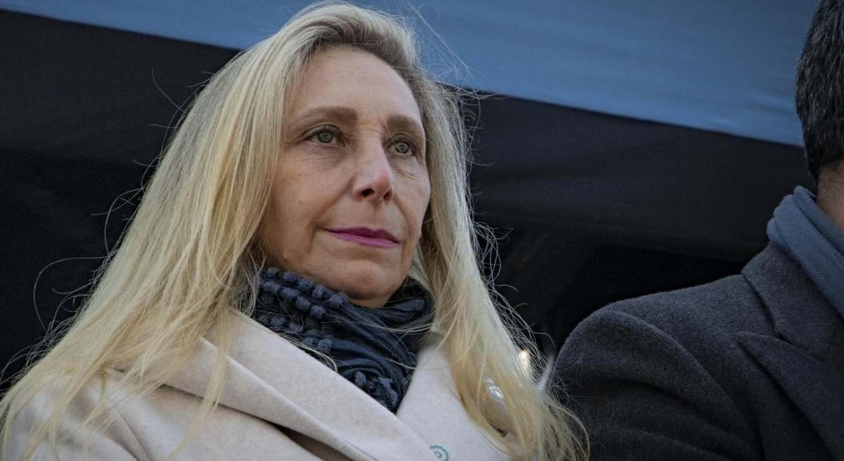 Rząd Argentyny potępia „zaplanowany” manewr po wycieku nagrań Kariny Milei.