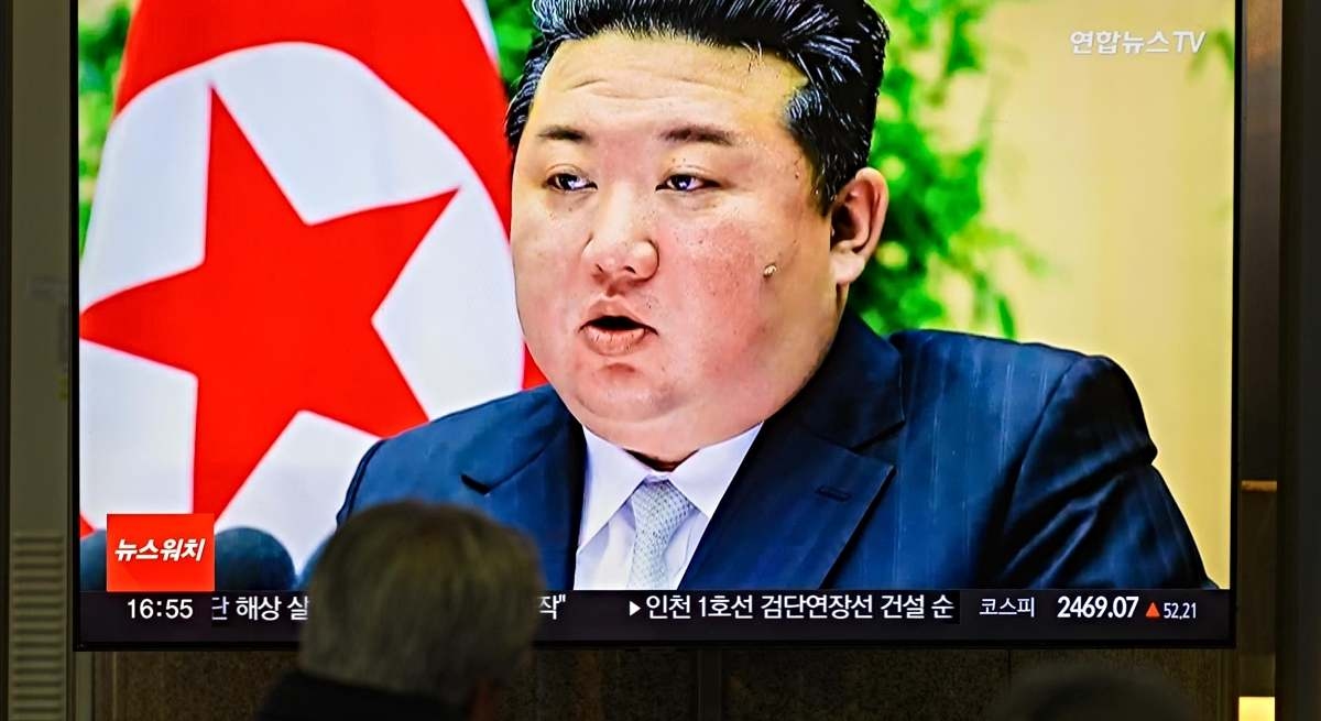 Kim Jong-un pide cambiar las armas "del siglo pasado" por equipos de última generación