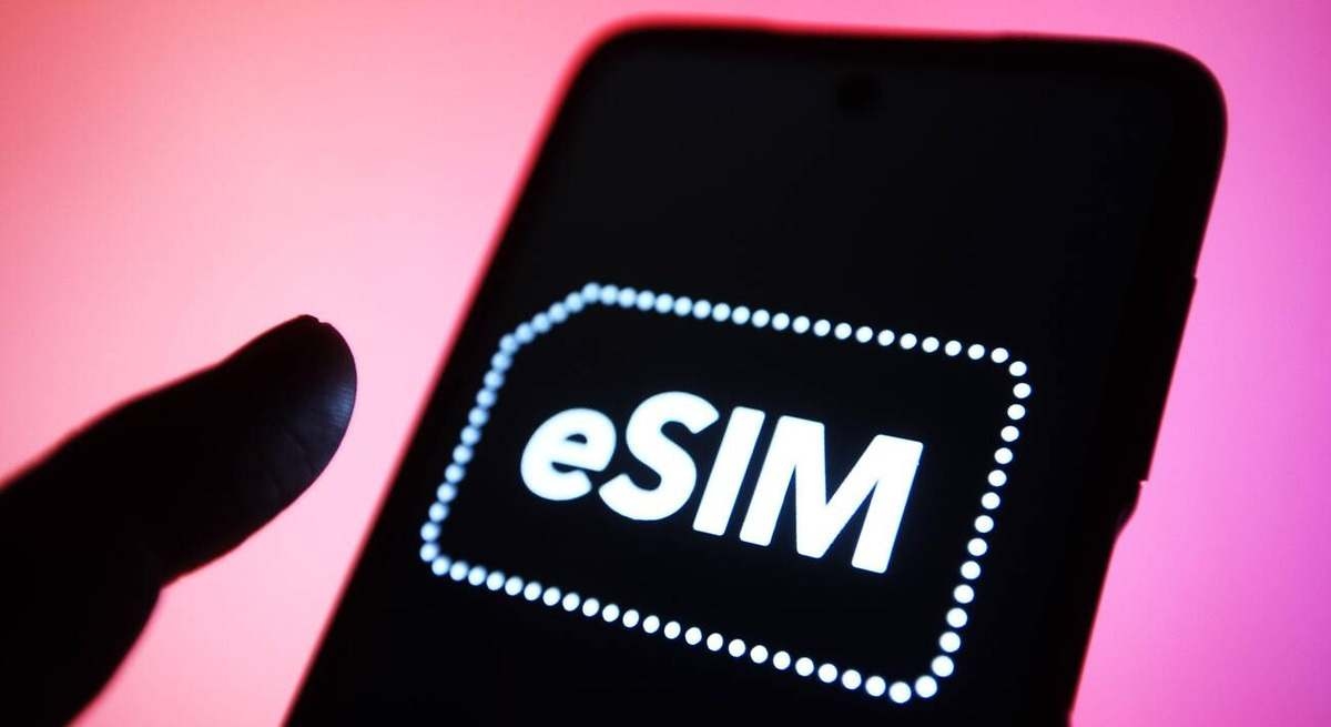 Qu'est-ce qu'une eSIM et pourquoi en commander une : voici comment l'obtenir gratuitement