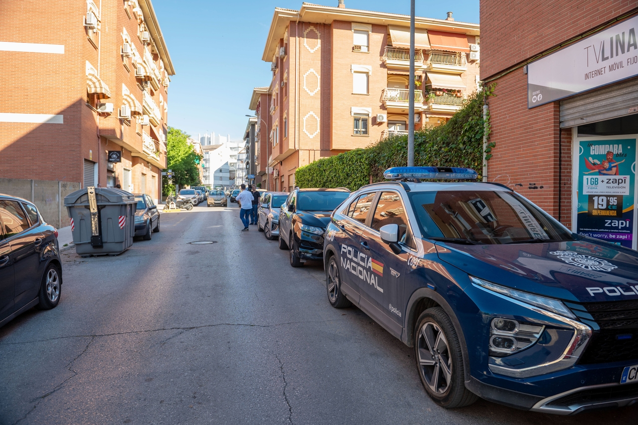 La autopsia revela que el bebé de Linares olvidado en el coche murió por hipoxia