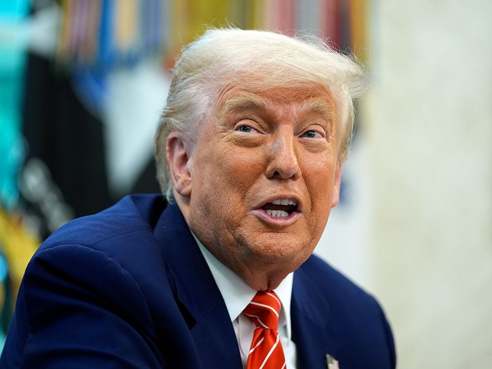 Правительства пытаются понять последний запрет Трампа на поездки, прежде чем он вступит в силу в понедельник