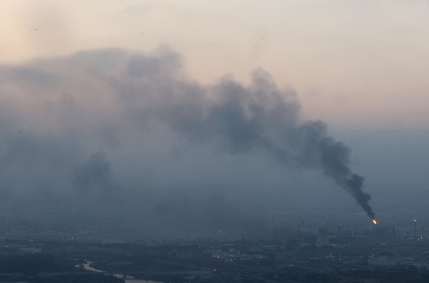 Irão volta a bombardear Israel