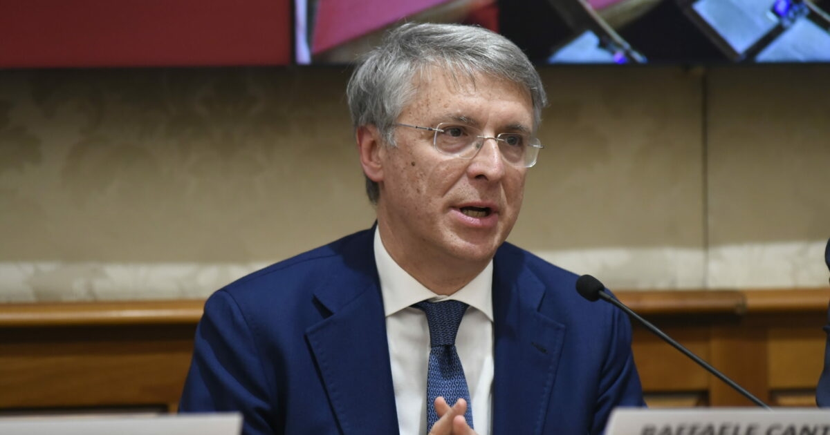 Nápoles Norte, un doble desafío para la Fiscalía: Cantone quiere volver a casa, pero la derecha apuesta por el fiscal cercano a Mantuano.