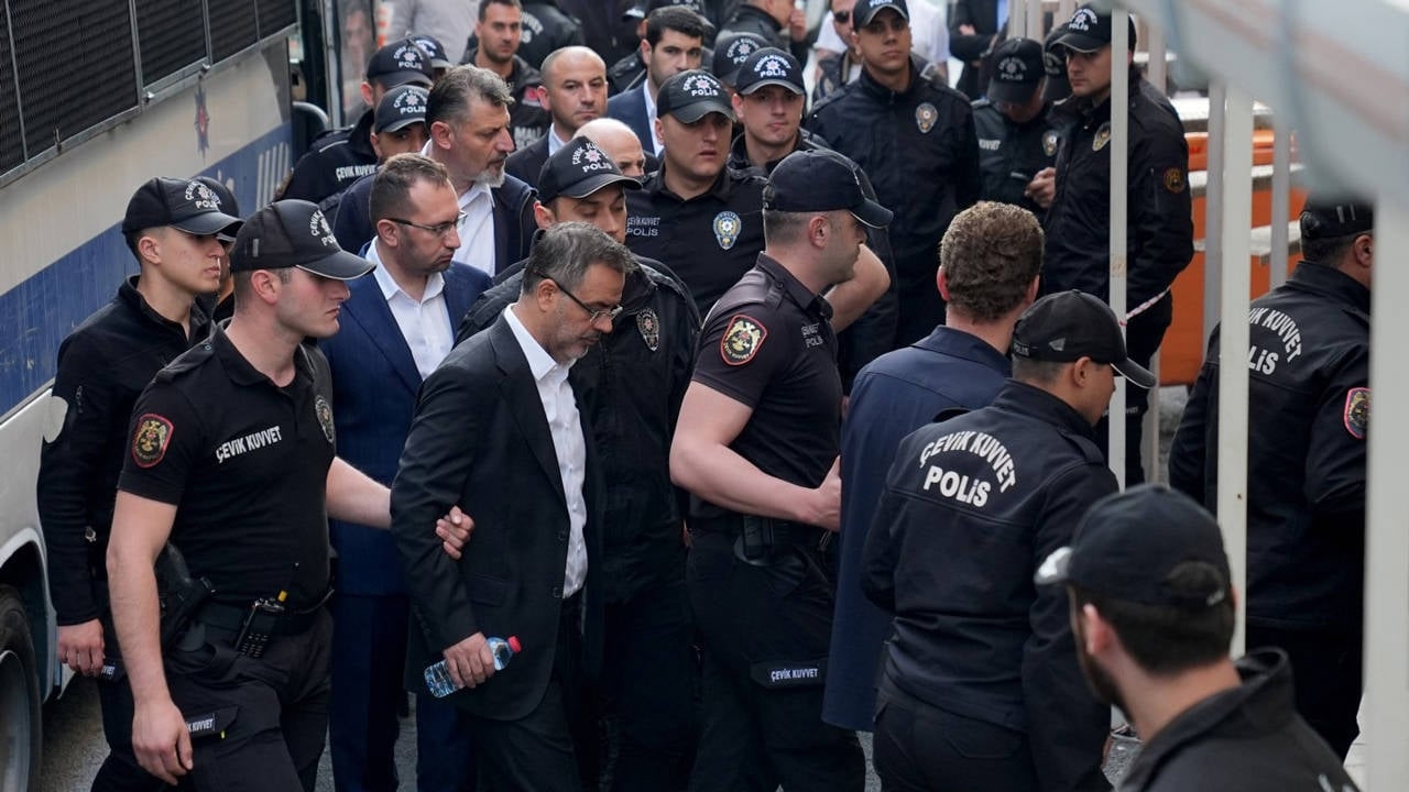 Wenn sie härter werden, werden auch wir härter.
